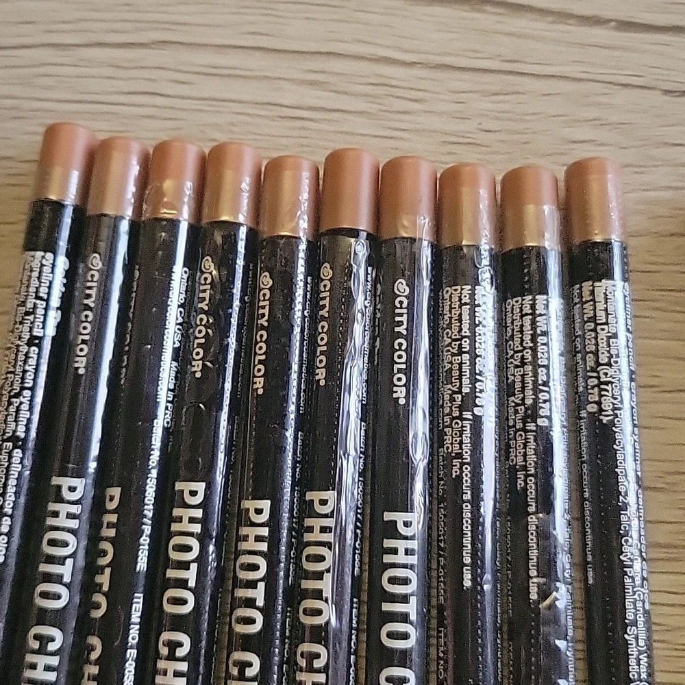 Golden tan eyeliner bundle